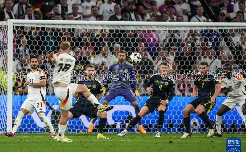 同心同节拍：迎接挑战的运动会——《同心鼓》赛事报道